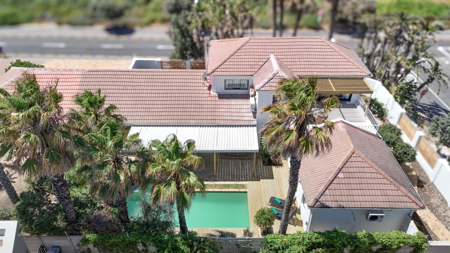 4 Bedroom Property for Sale in Sunset Beach Western Cape